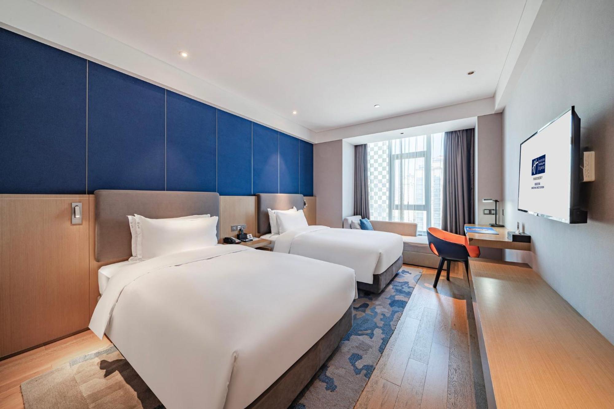 Holiday Inn Express Nanchang West Station By Ihg Екстериор снимка